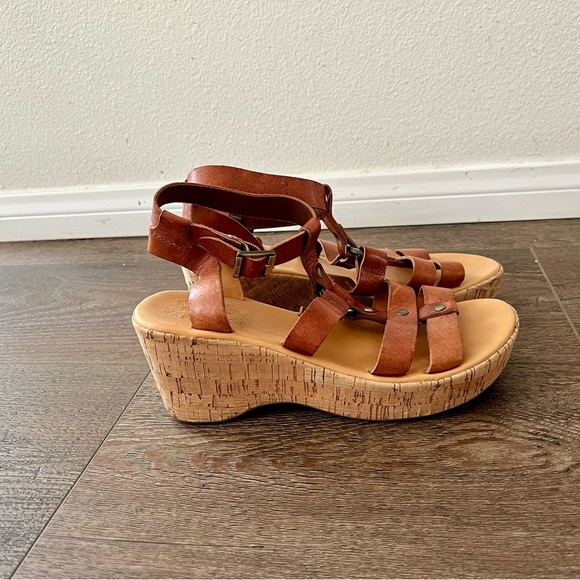 Brown Strappy Sandals - Picture 2 of 16